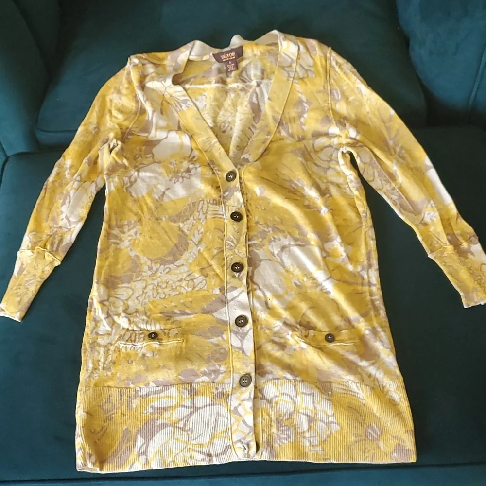 Lightweight linen cardigan - Picture 1 of 3